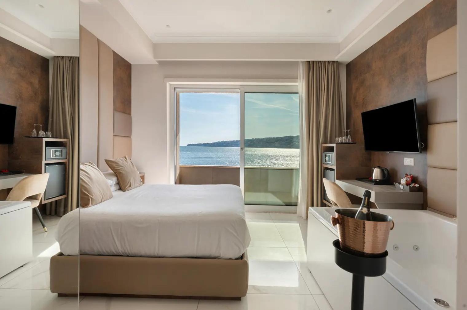 Imperatrice Suites Napoli Esterno foto